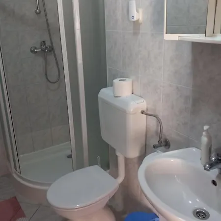 Апартаменти Mate 3 By Interhome *