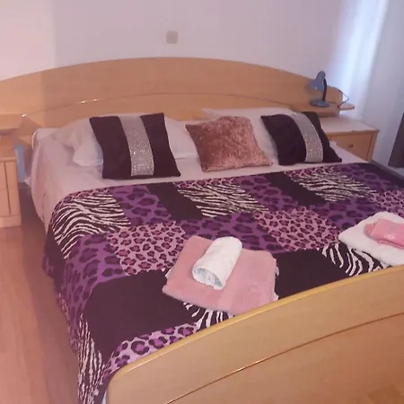 Mate 3 By Interhome * בול